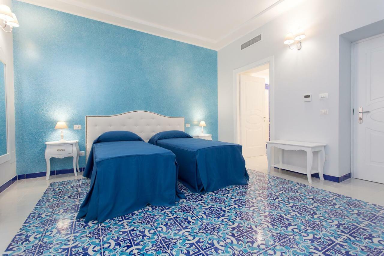 Odysseus Hotel Lipari  Extérieur photo