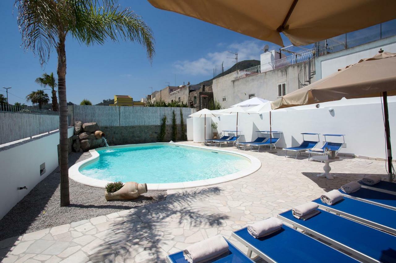 Odysseus Hotel Lipari  Extérieur photo