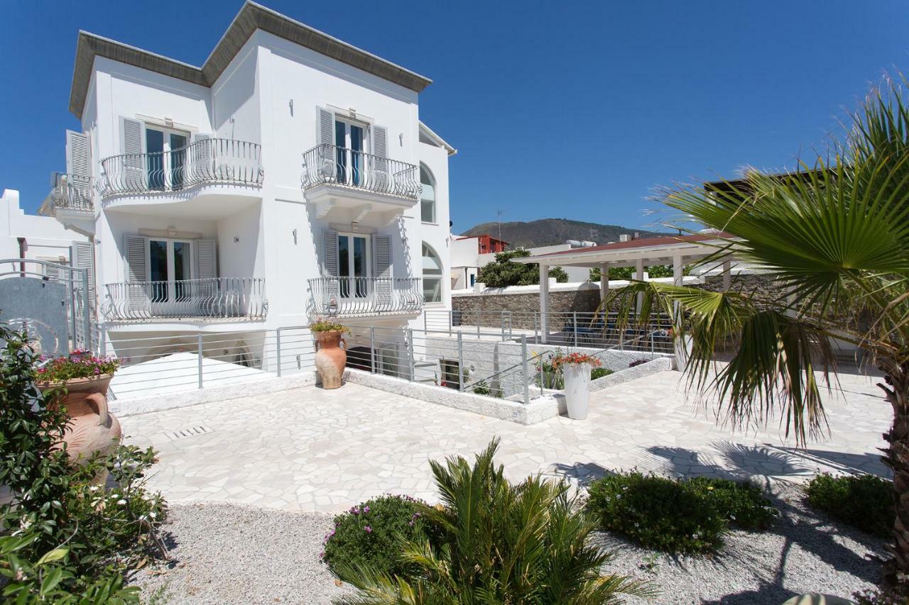 Odysseus Hotel Lipari  Extérieur photo